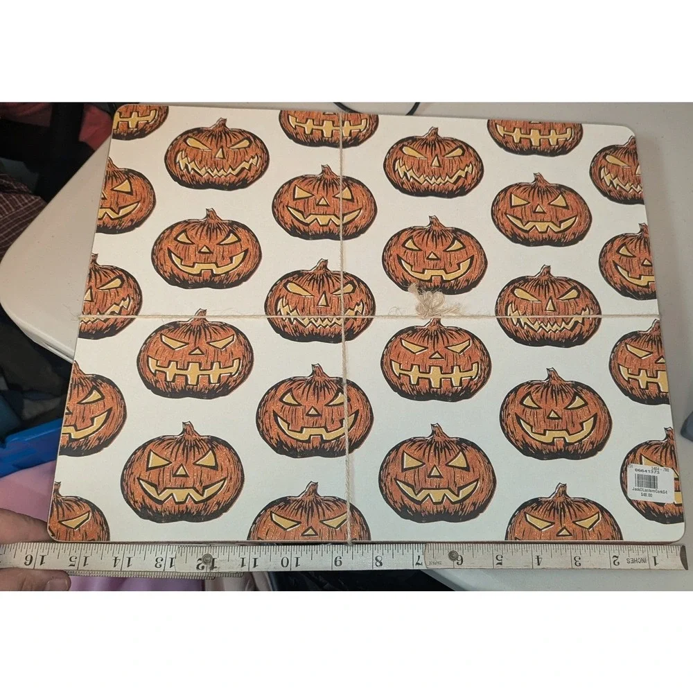 Pottery Barn Placemats Set of 4 Orange Jack O Lantern Scary Pumpkin Cork New